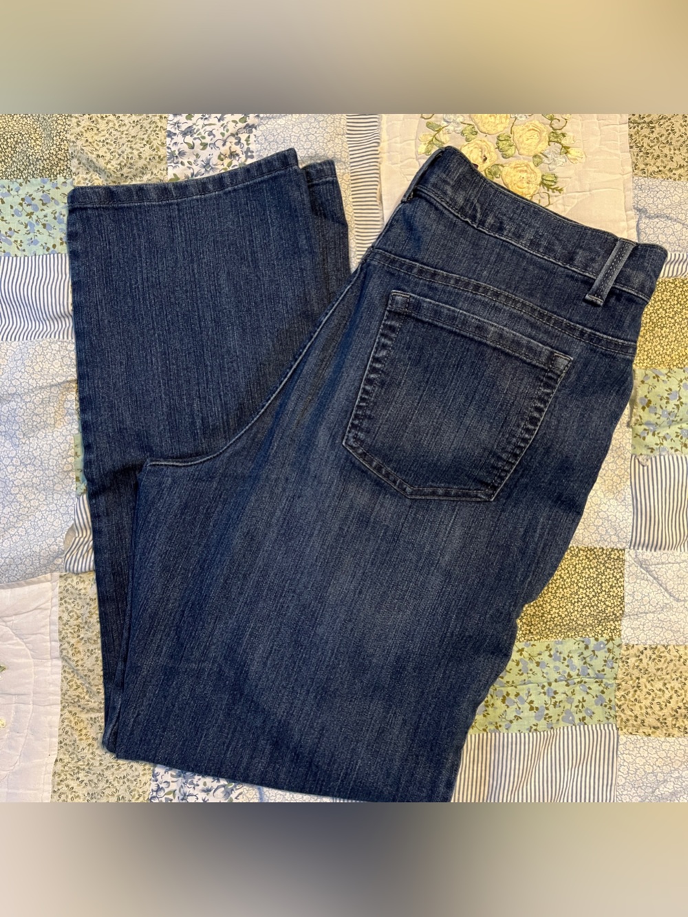 Gloria Vanderbilt Amanda Bootcut Jeans 14 Missy Short MidRise - Picture 6 of 9